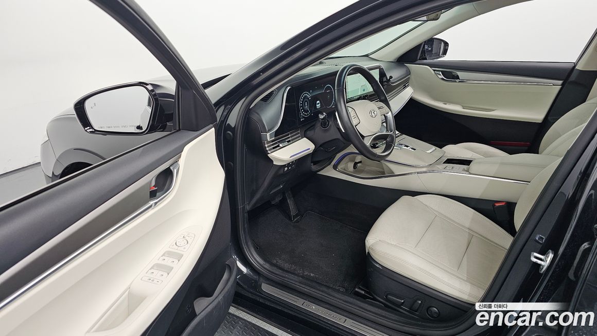 Hyundai Grandeur 2022