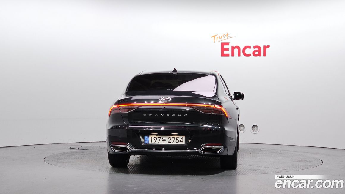 Hyundai Grandeur 2022