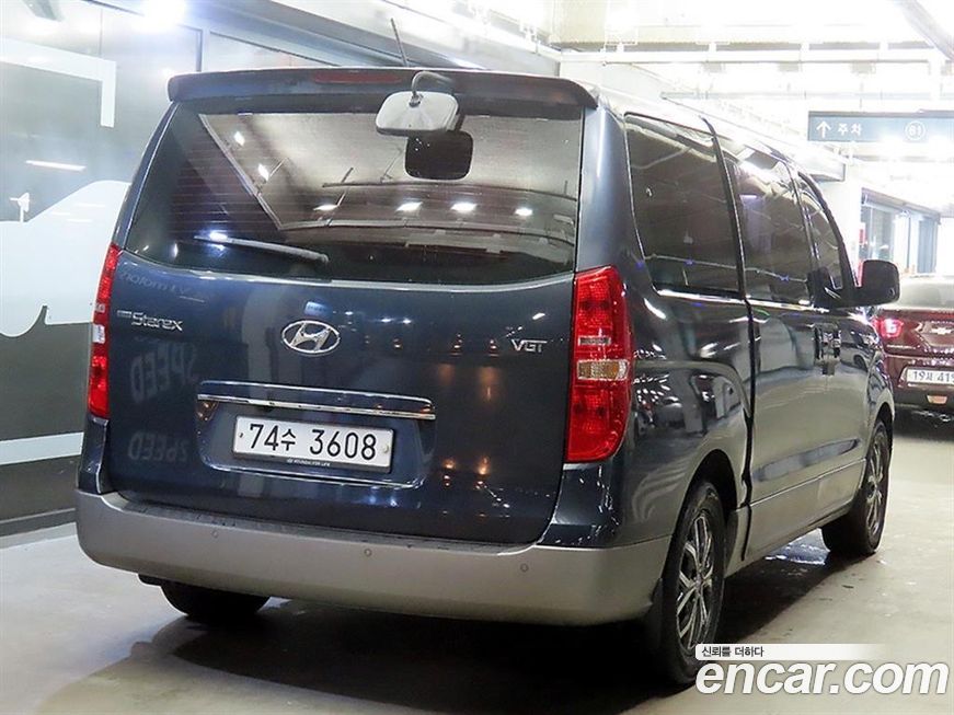 Hyundai Starex 2018