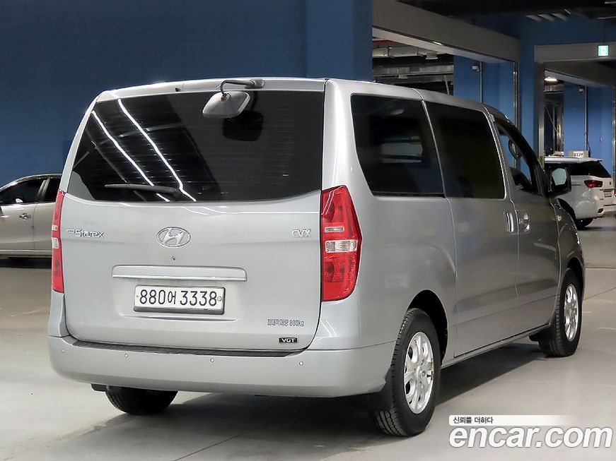 Hyundai Starex 2012