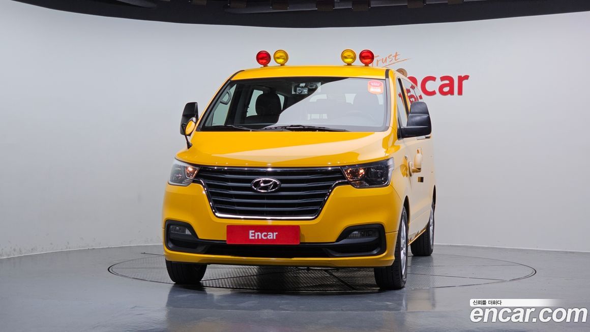 Hyundai Starex 2019
