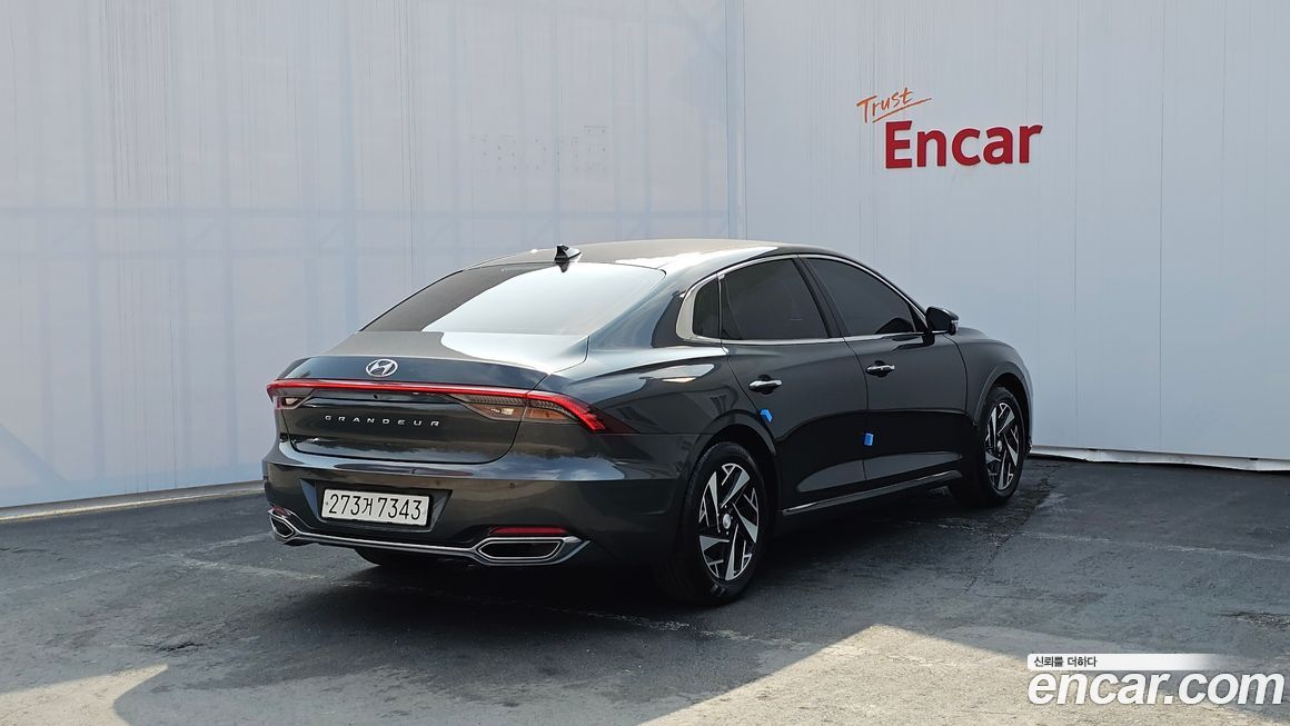 Hyundai Grandeur 2022