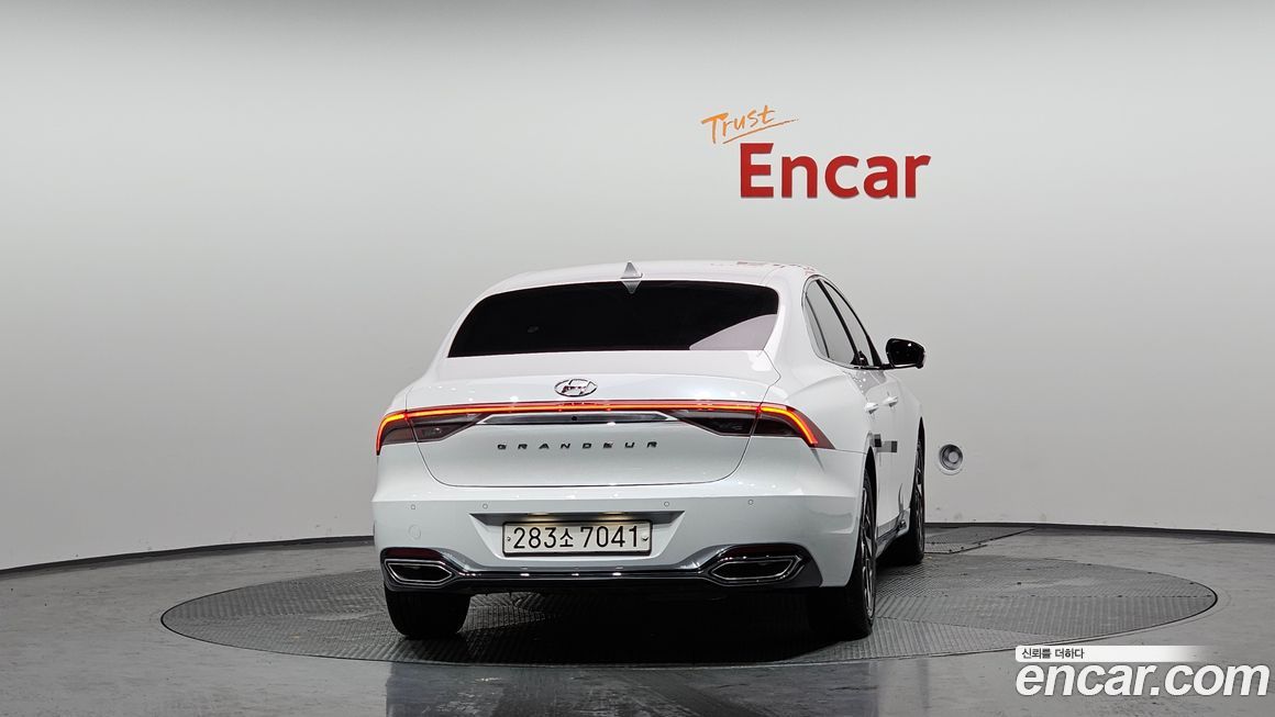 Hyundai Grandeur 2022