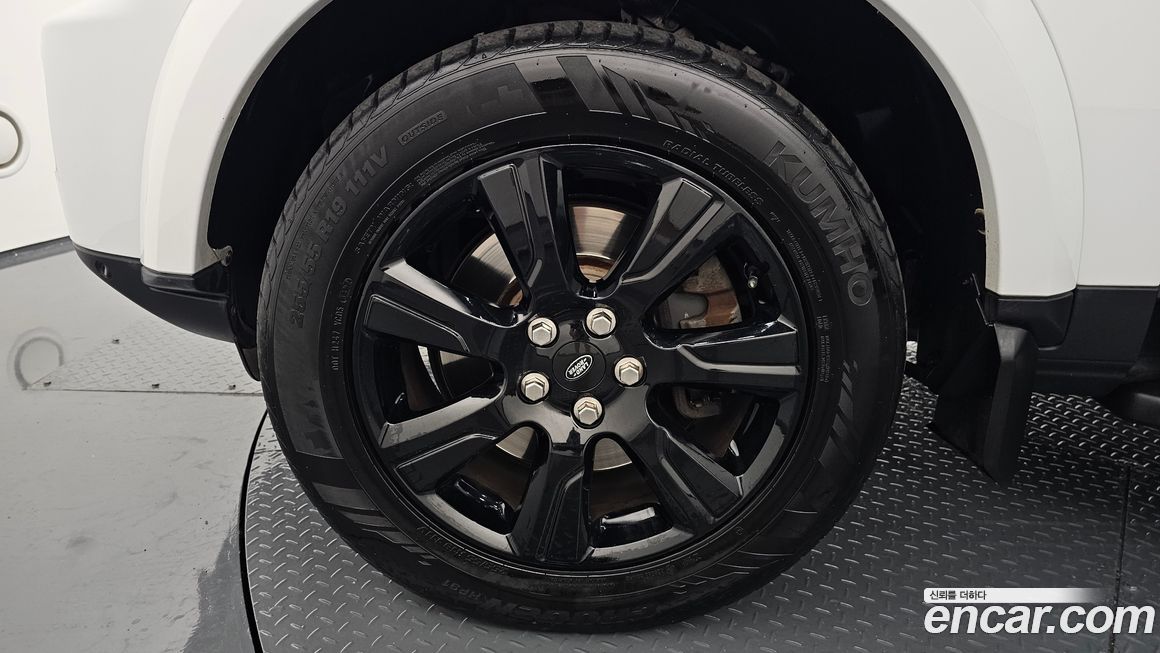 Land Rover Discovery 2014