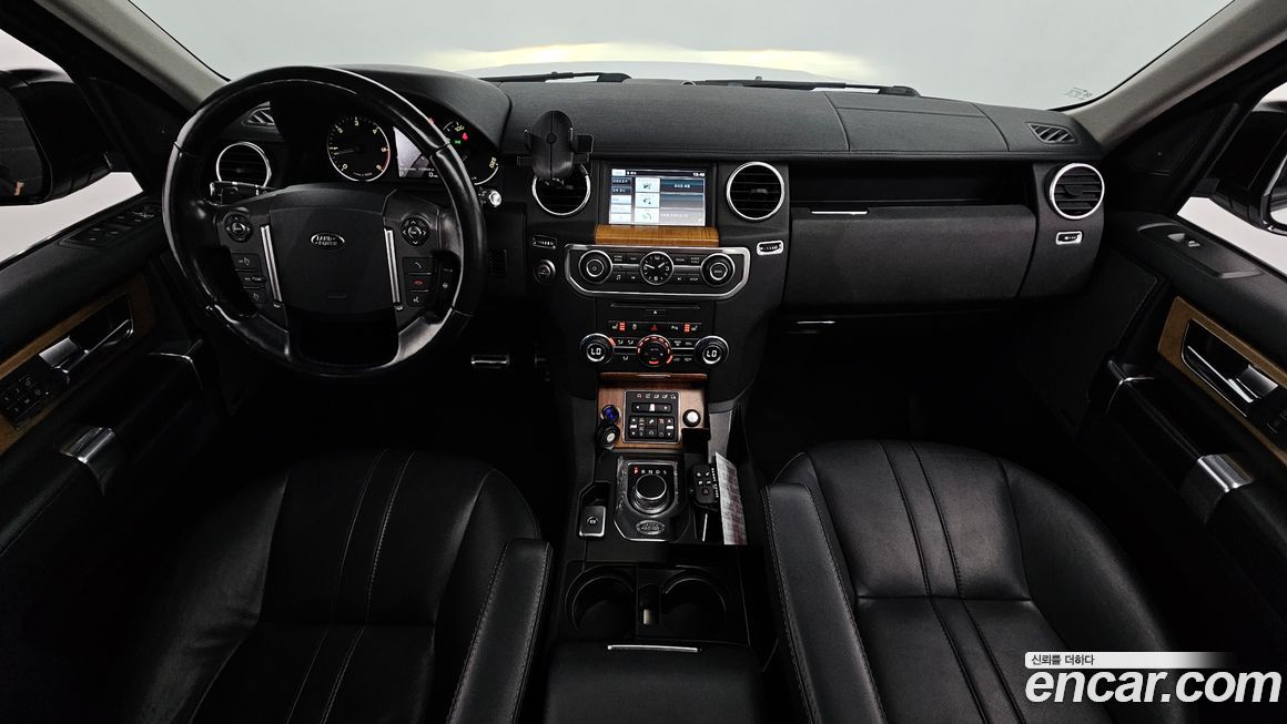 Land Rover Discovery 2014