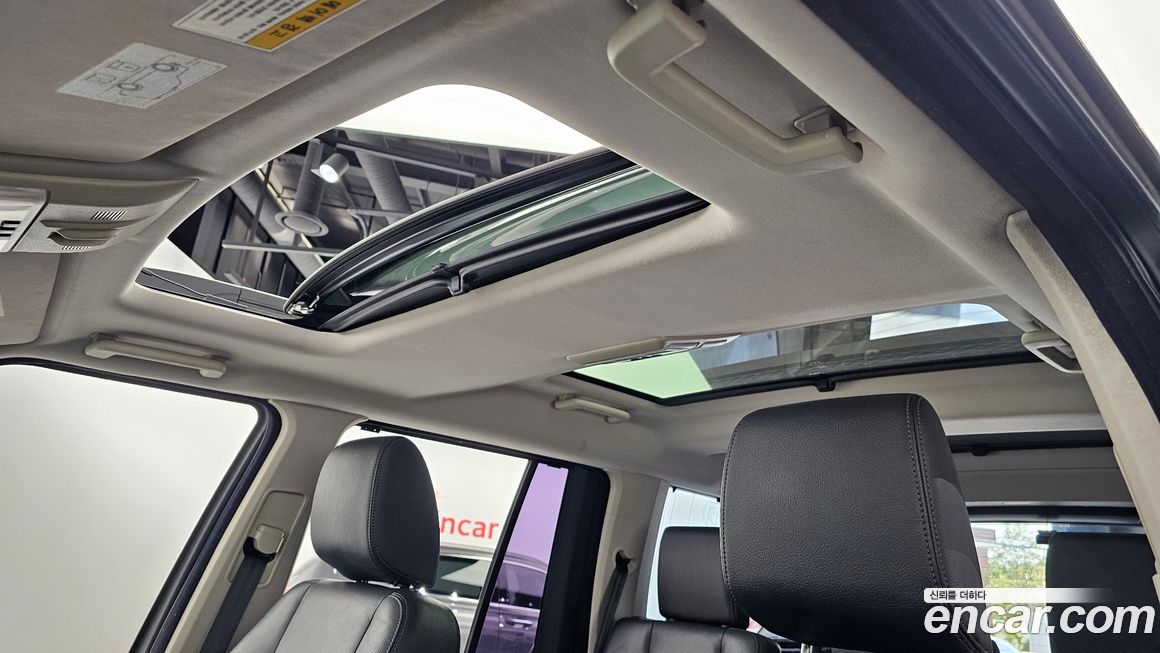 Land Rover Discovery 2014