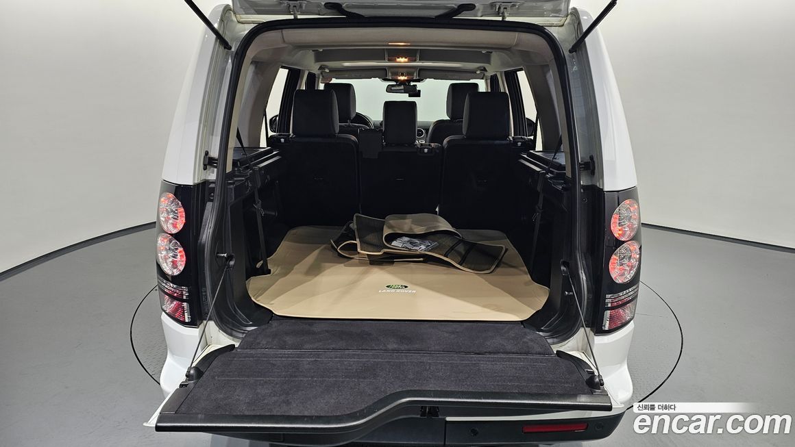 Land Rover Discovery 2014