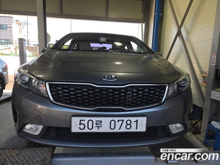 Kia K3 2016