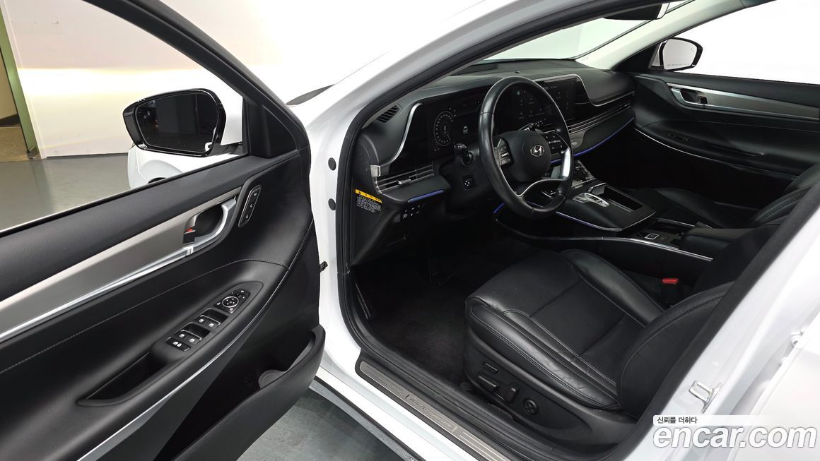 Hyundai Grandeur 2020