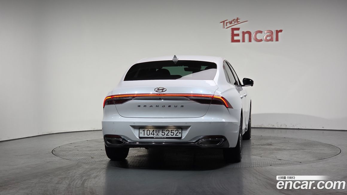 Hyundai Grandeur 2020