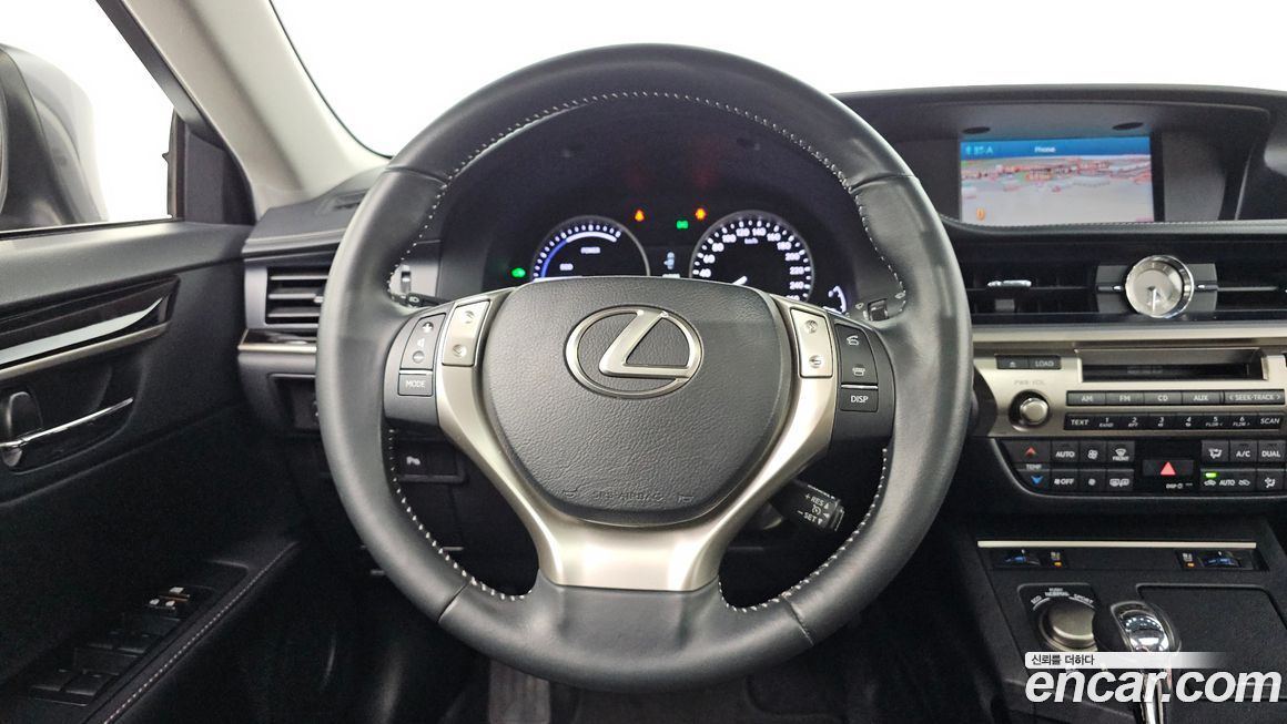 Lexus ES 2014