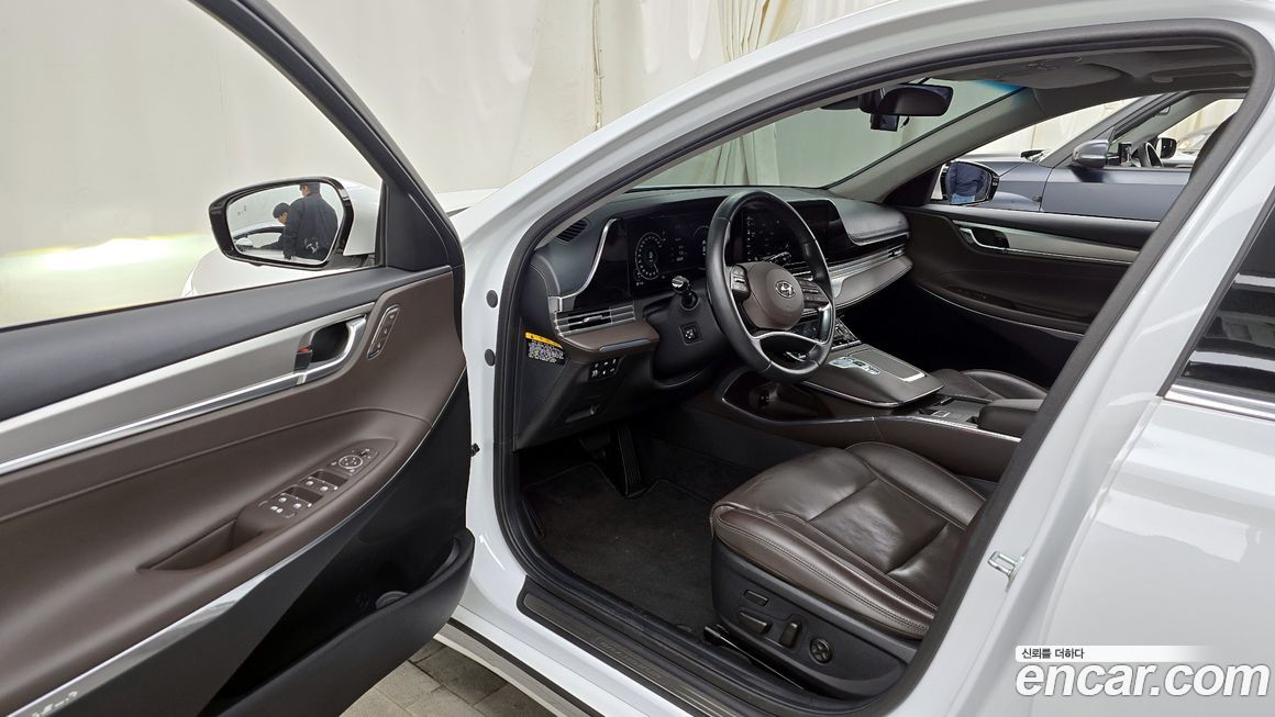 Hyundai Grandeur 2020