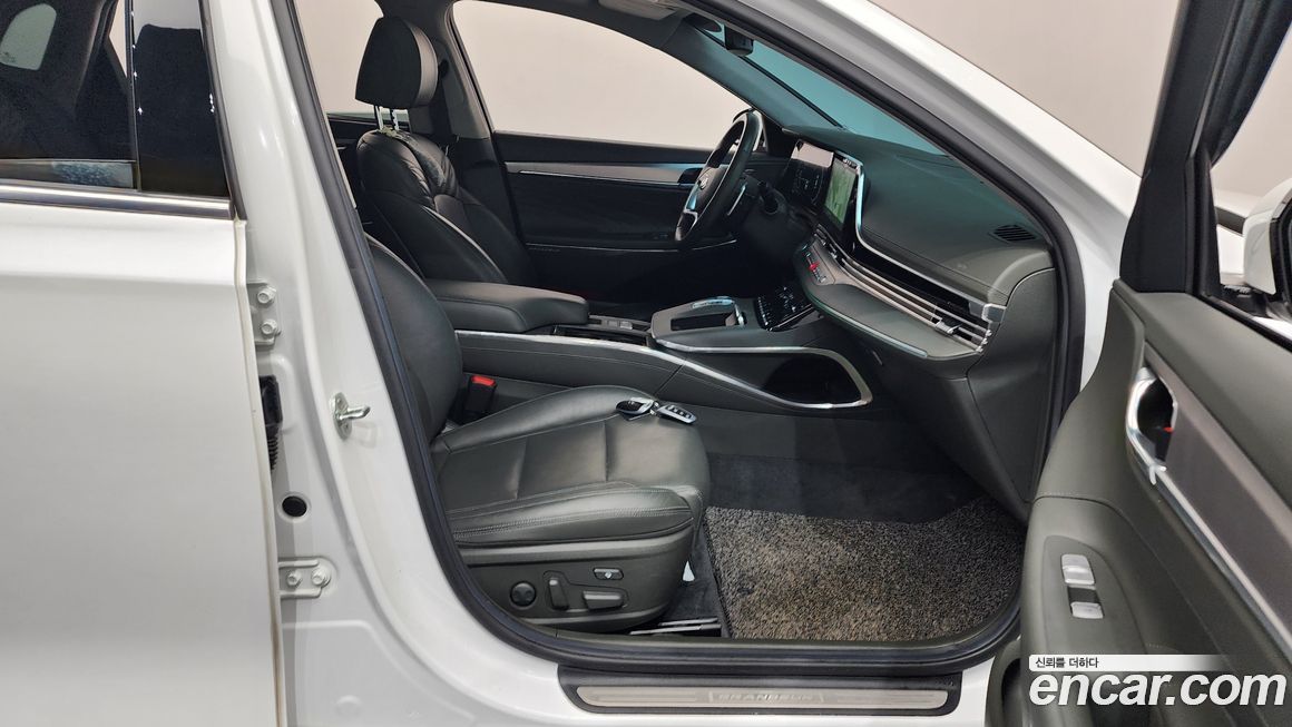 Hyundai Grandeur 2021