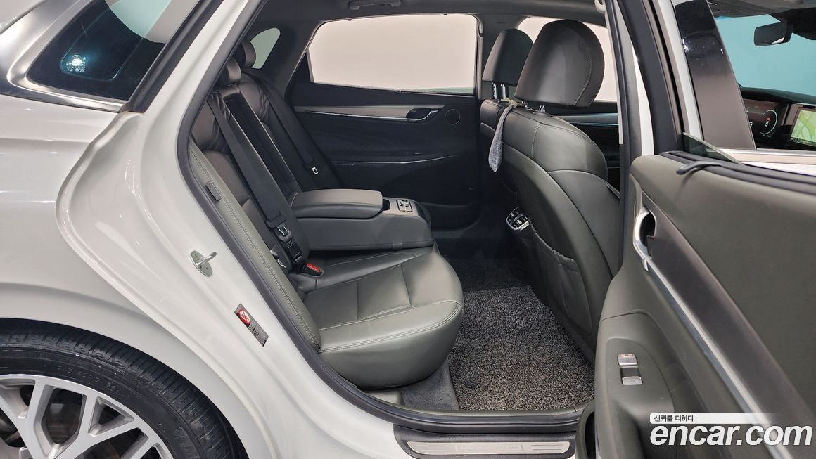 Hyundai Grandeur 2021