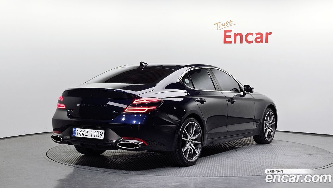 Genesis G70 2024