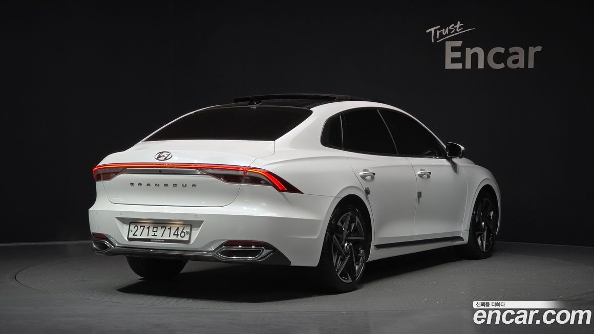 Hyundai Grandeur 2020