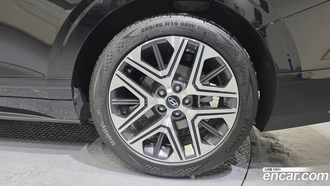 Hyundai Grandeur 2023