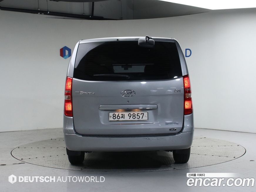 Hyundai Starex 2013