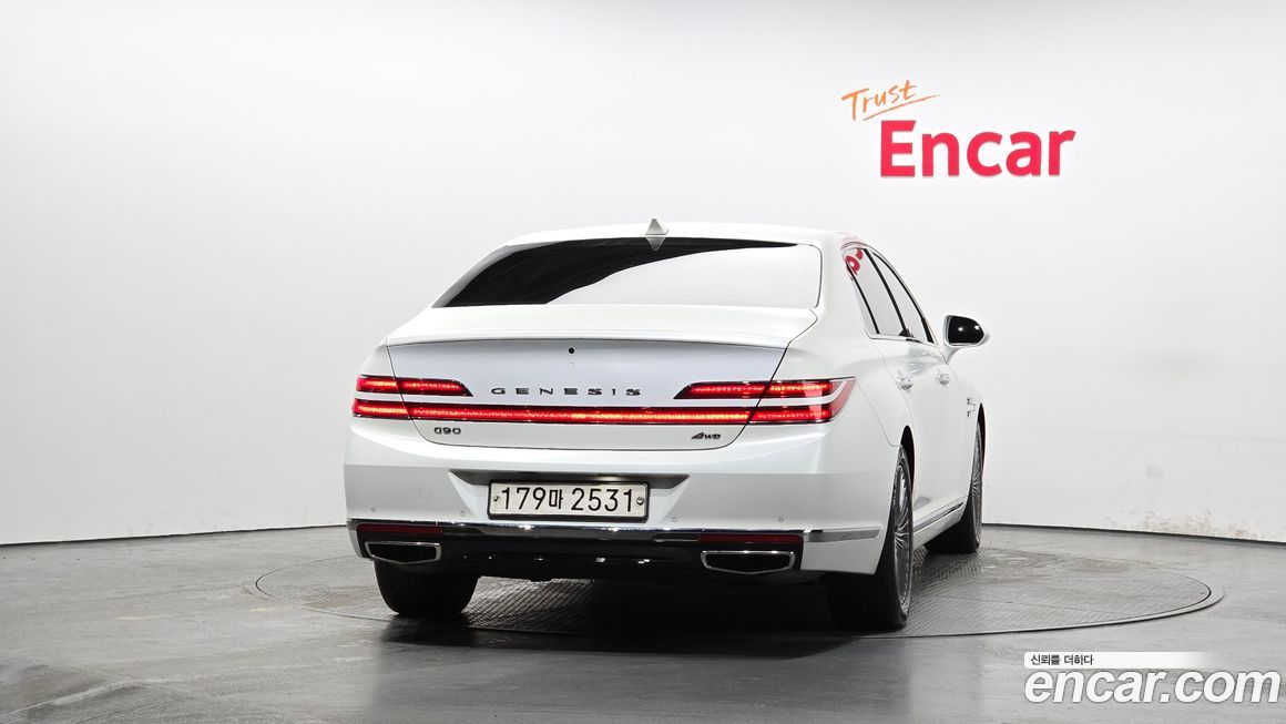 Genesis G90 2021