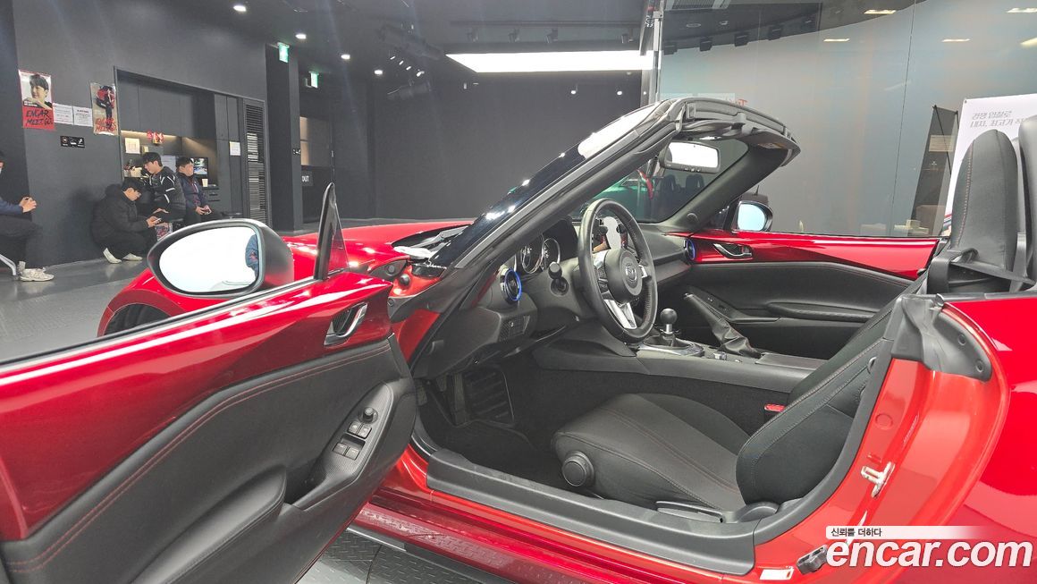 Mazda MX-5 Miata 2019