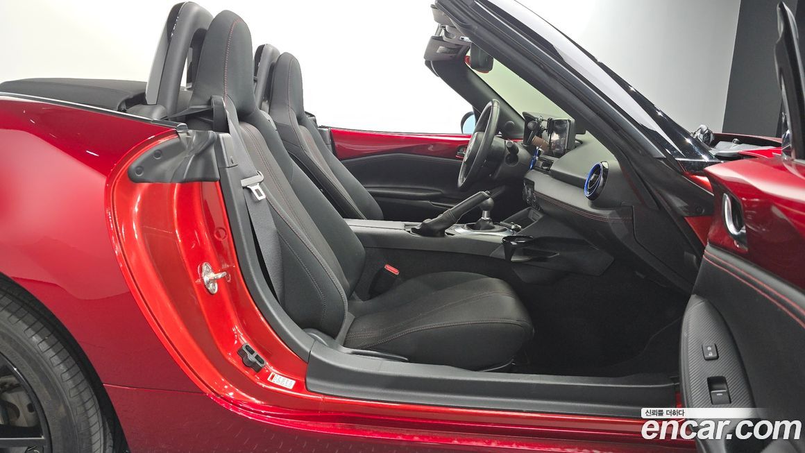 Mazda MX-5 Miata 2019