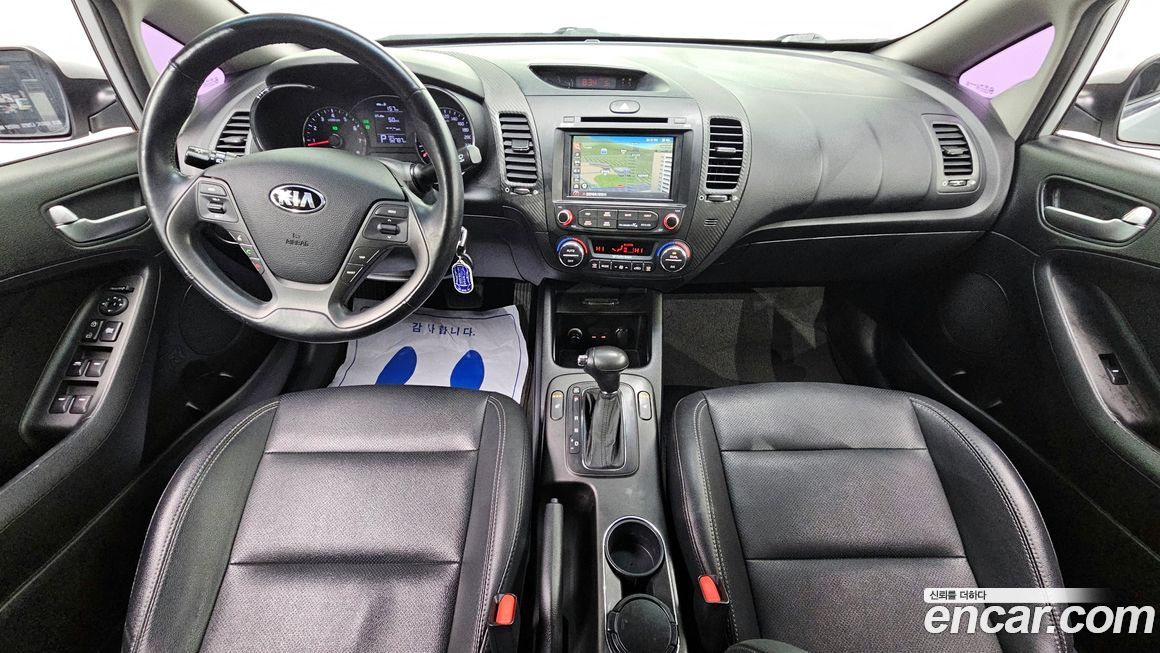Kia K3 2013