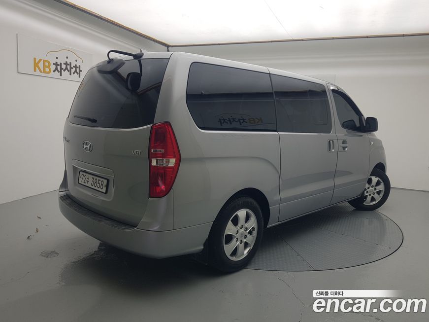 Hyundai Starex 2019