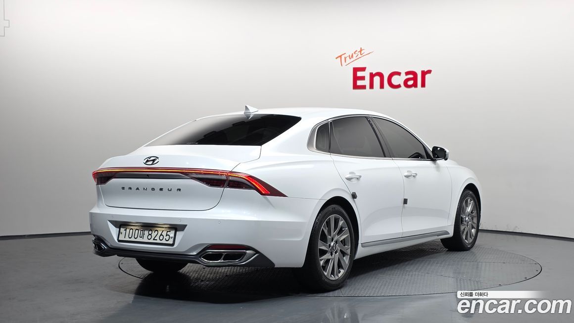 Hyundai Grandeur 2020