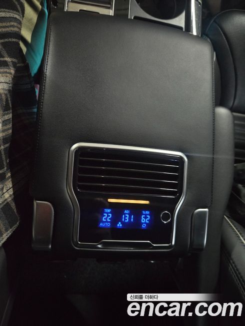 Land Rover Discovery 2018