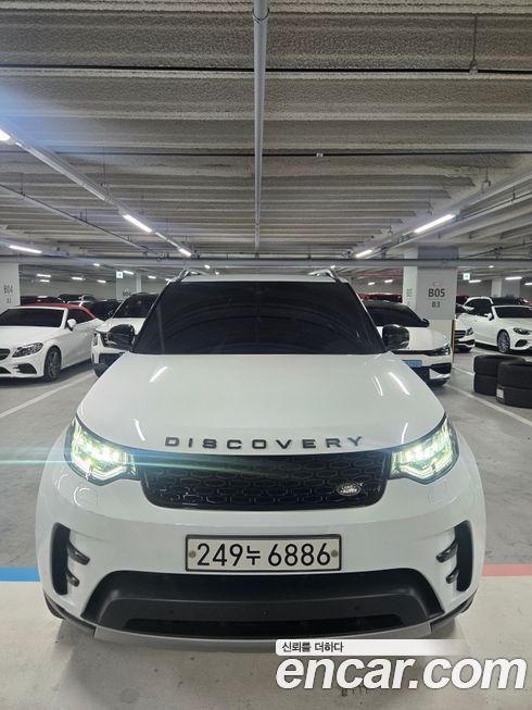 Land Rover Discovery 2018