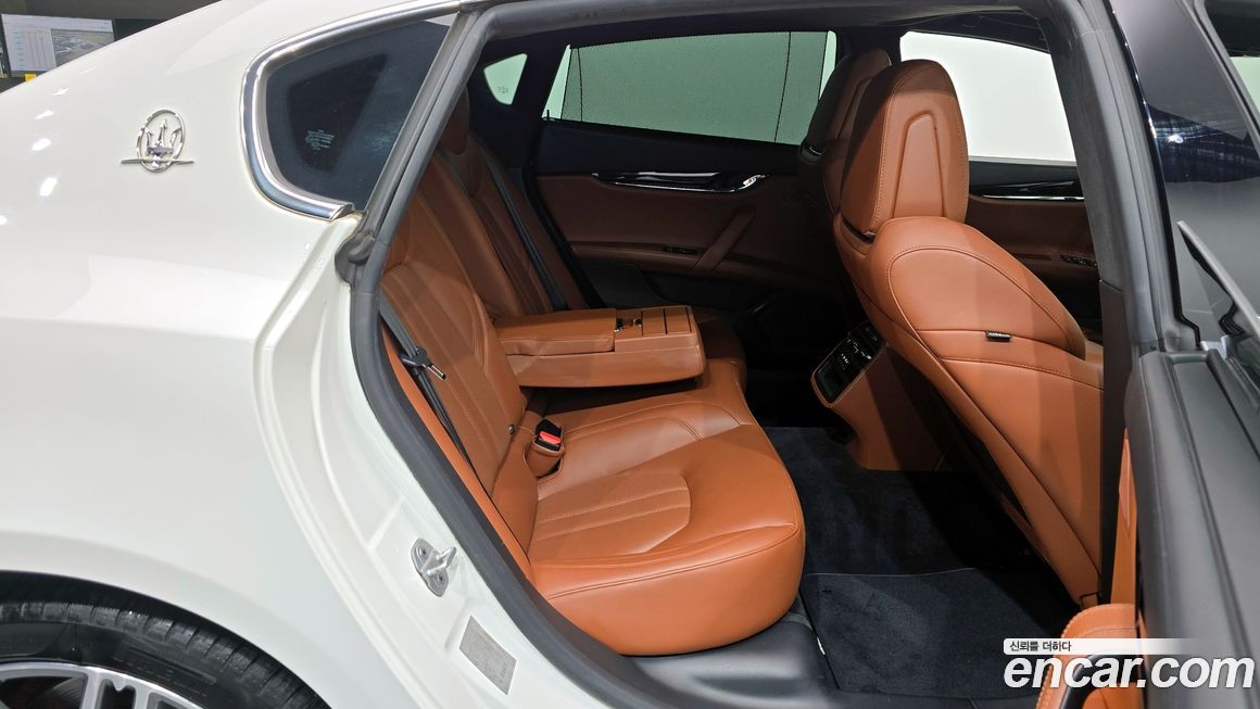 Maserati Quattroporte 2017