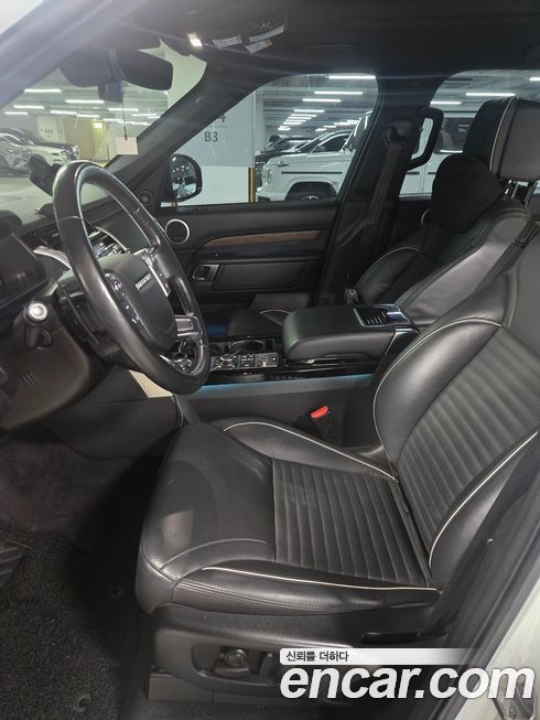 Land Rover Discovery 2018