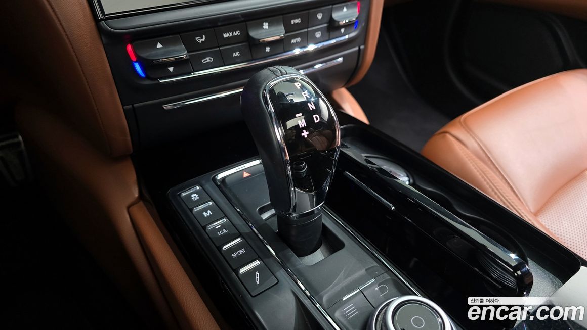 Maserati Quattroporte 2017