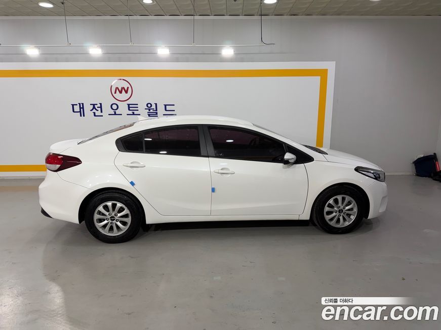 Kia K3 2017