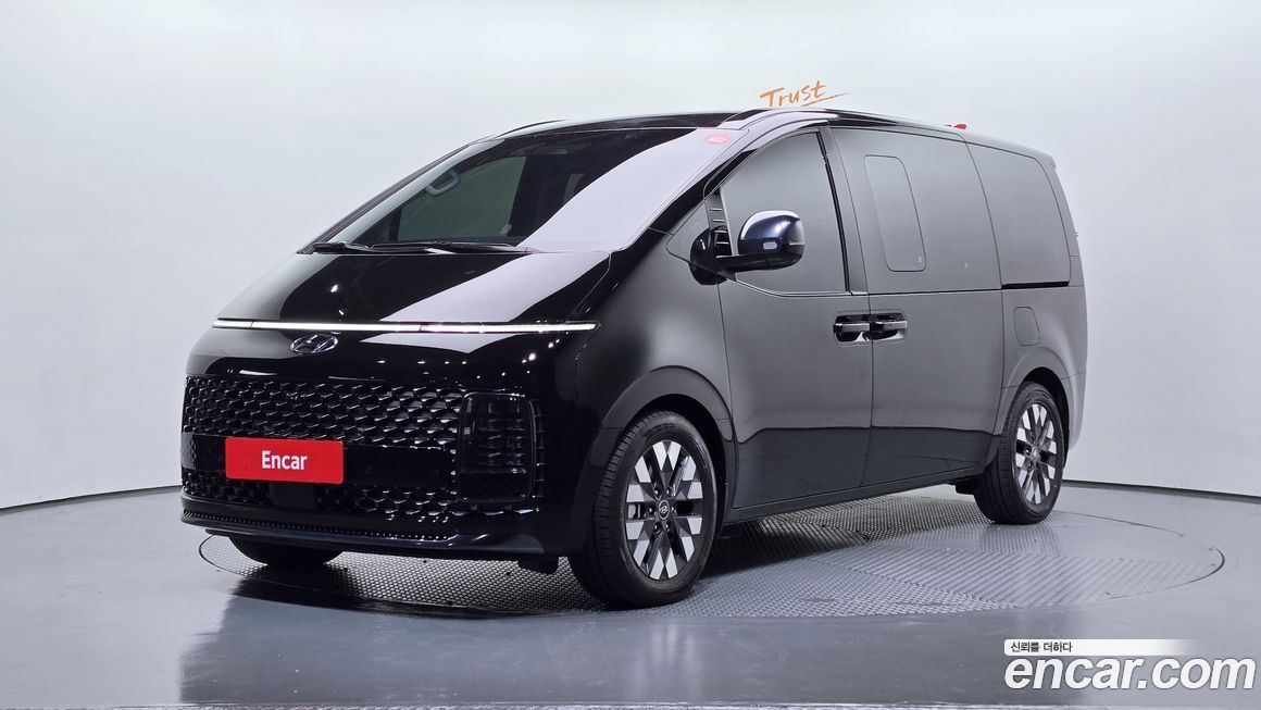 Hyundai Staria 2023