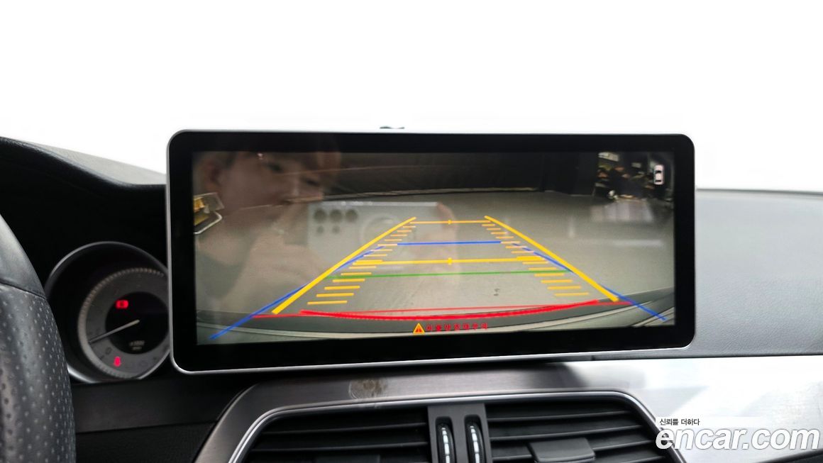 Mercedes-Benz C-Class 2012