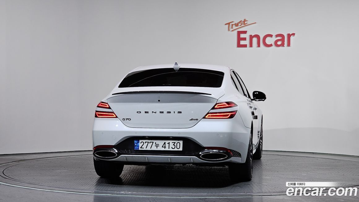 Genesis G70 2024