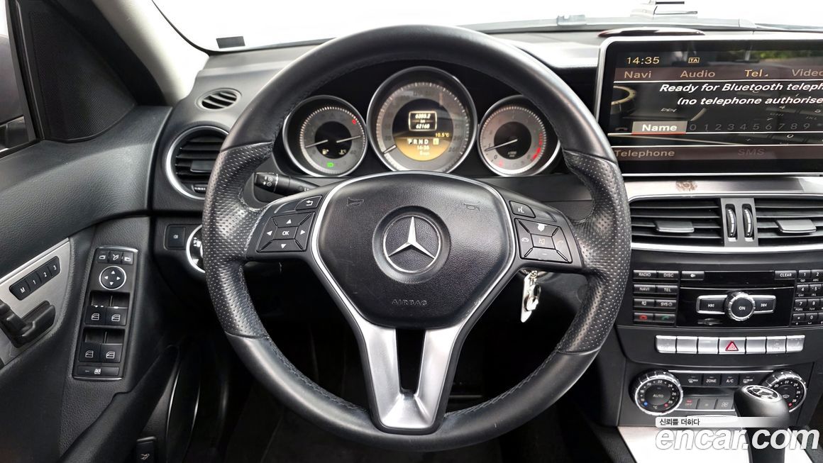 Mercedes-Benz C-Class 2012