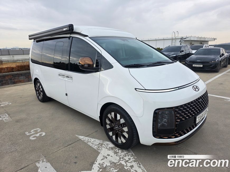 Hyundai Staria 2023