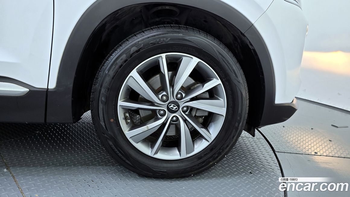 Hyundai Santafe 2020