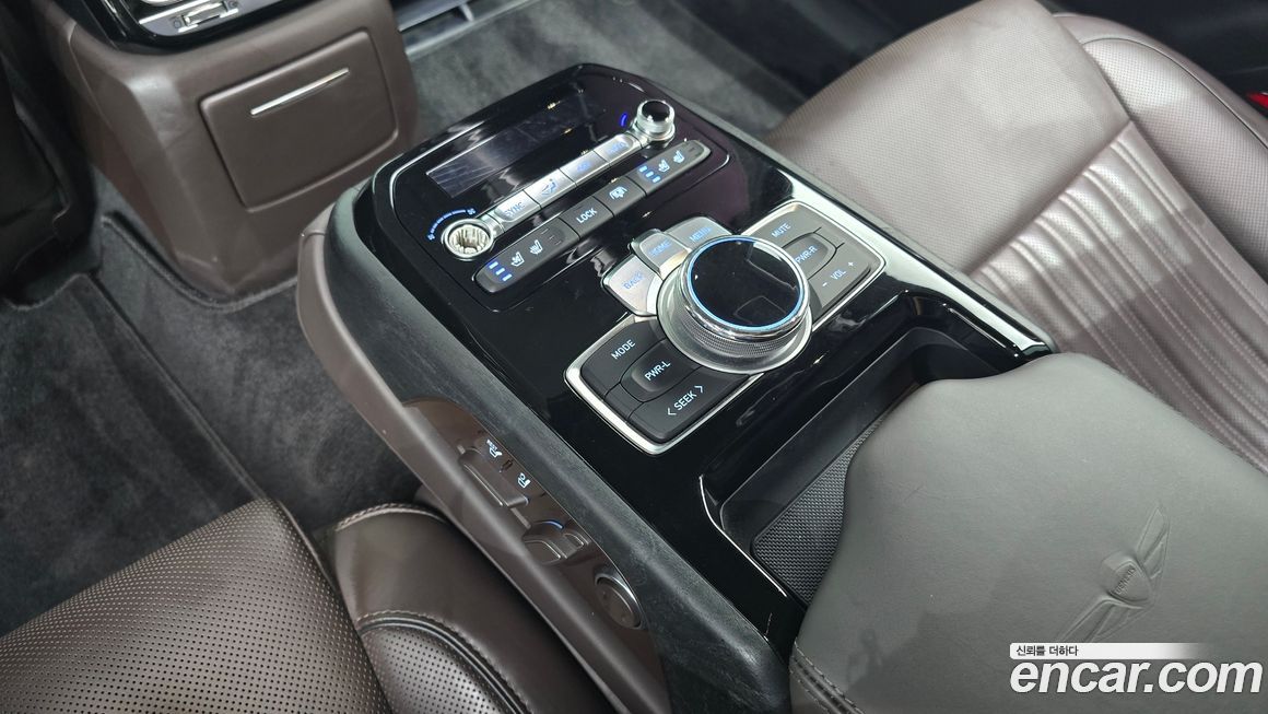 Genesis G90 2019