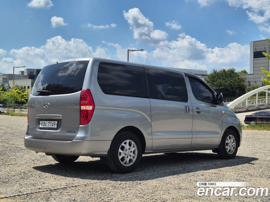 Hyundai Starex 2015