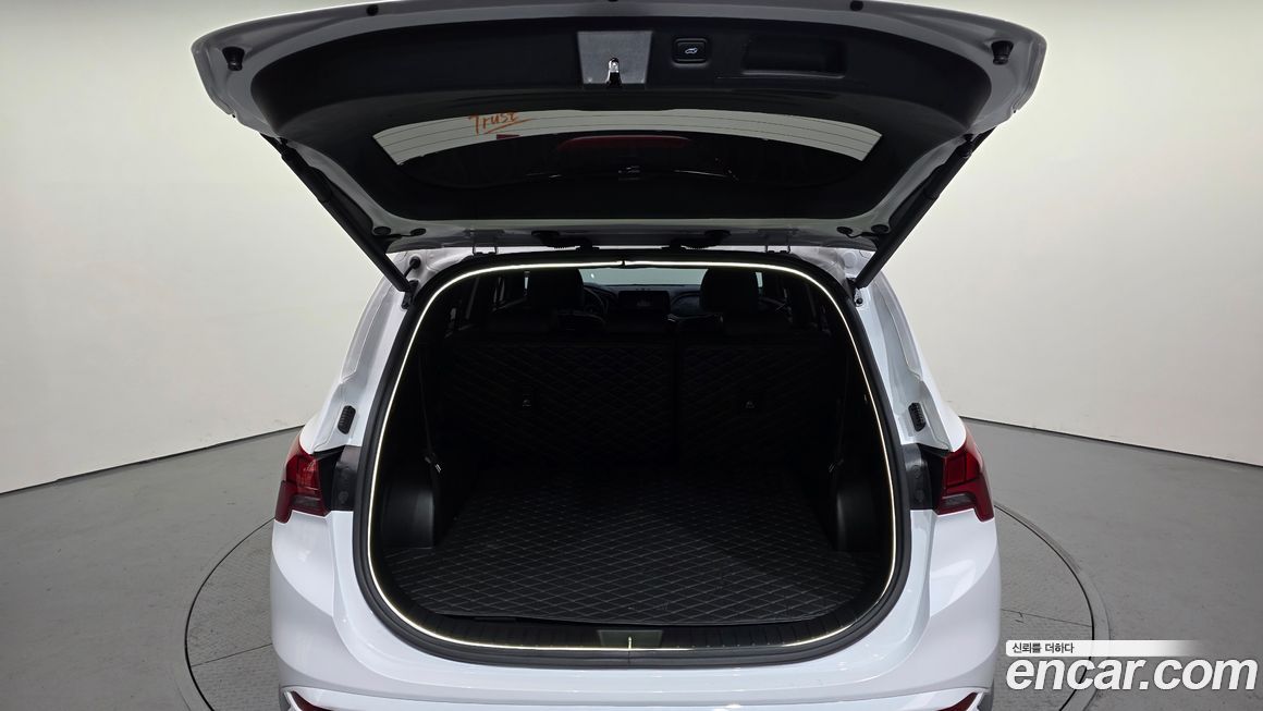 Hyundai Santafe 2022