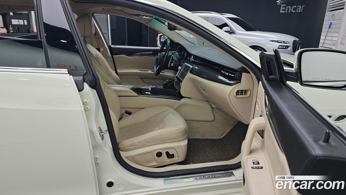 Maserati Quattroporte 2014