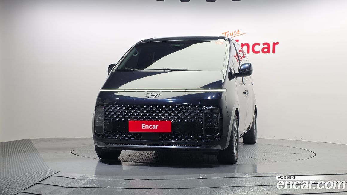 Hyundai Staria 2022