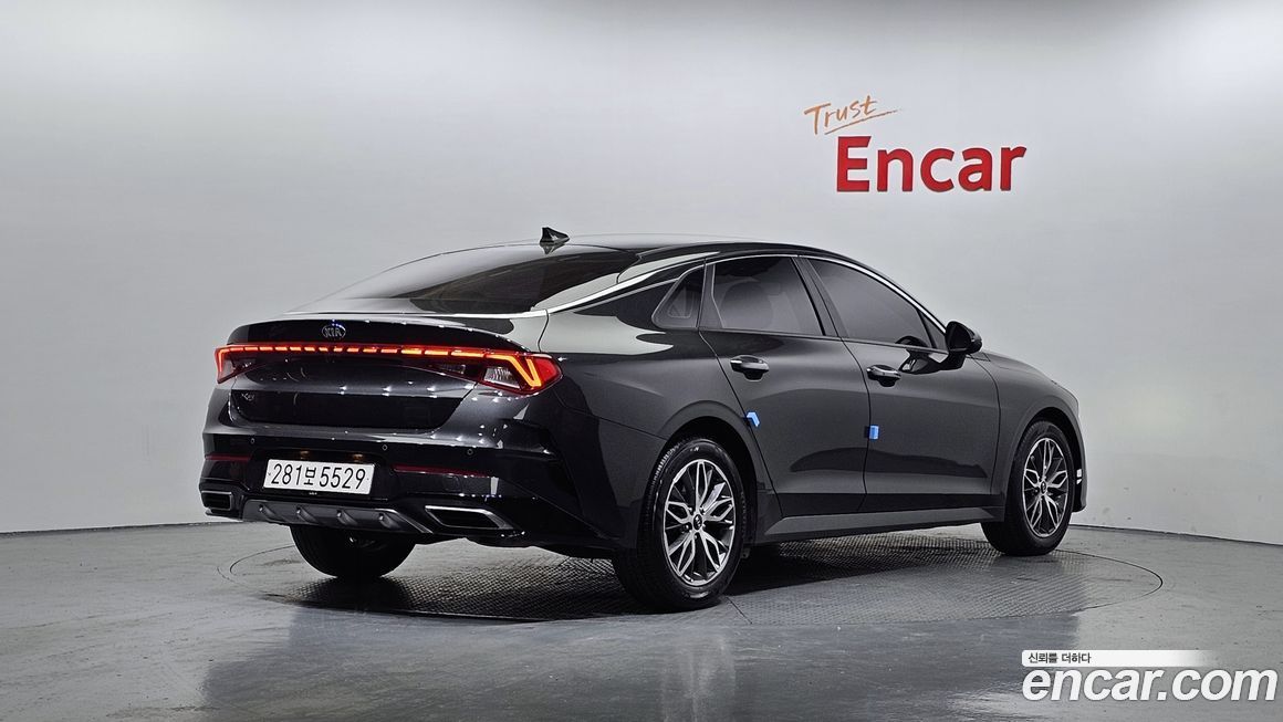 Kia K5 2021