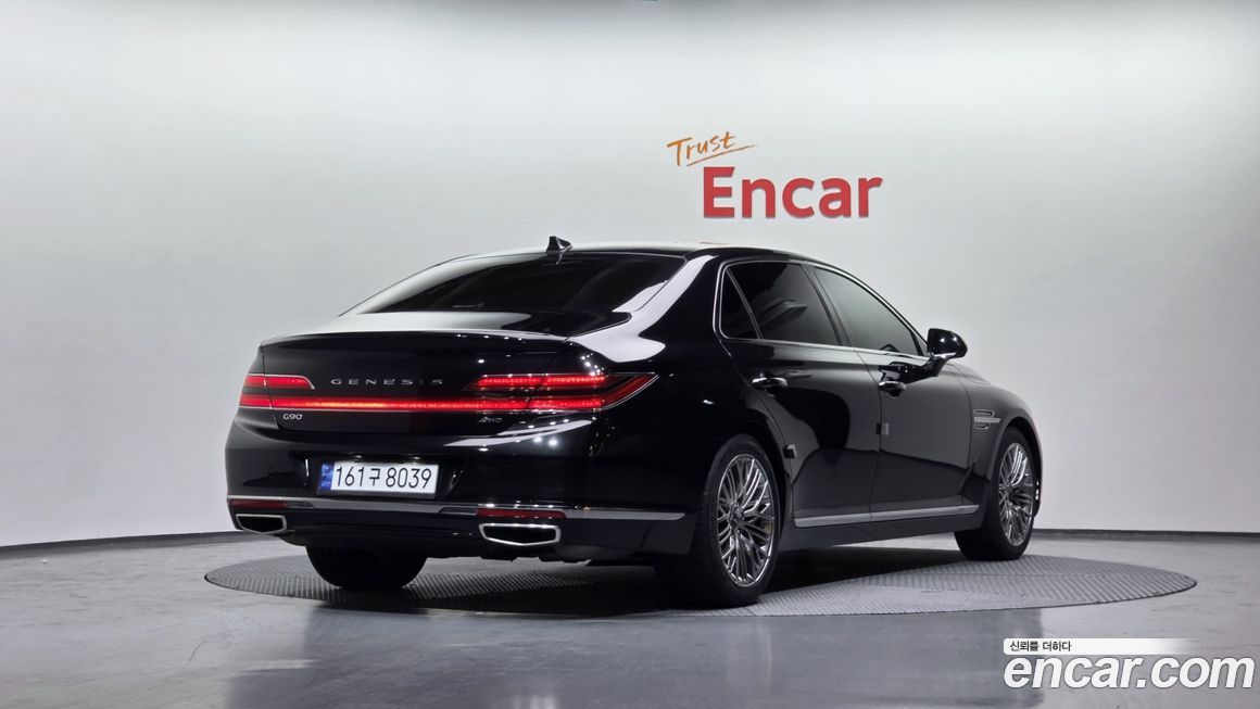 Genesis G90 2021