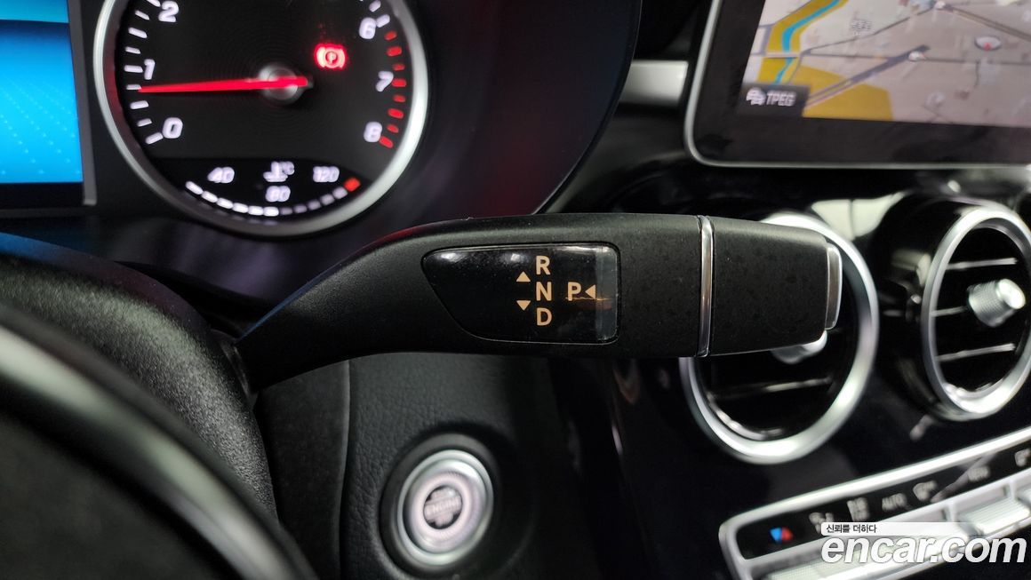 Mercedes-Benz C-Class 2019