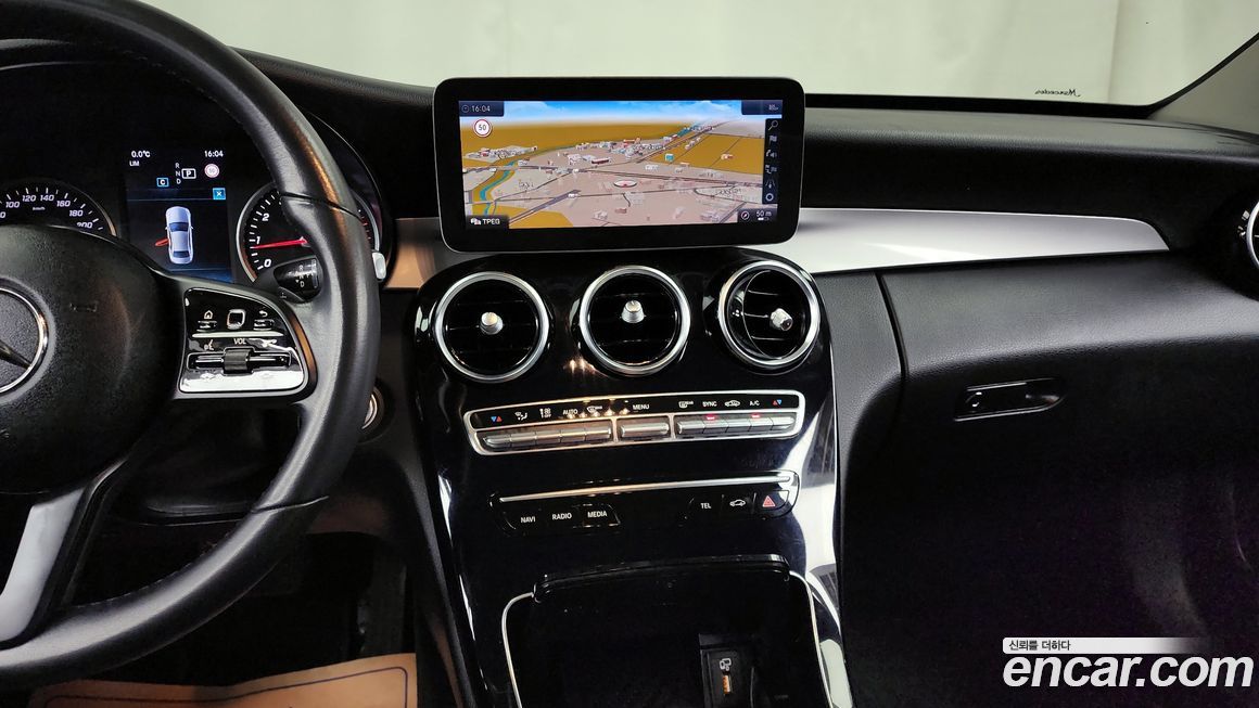 Mercedes-Benz C-Class 2019