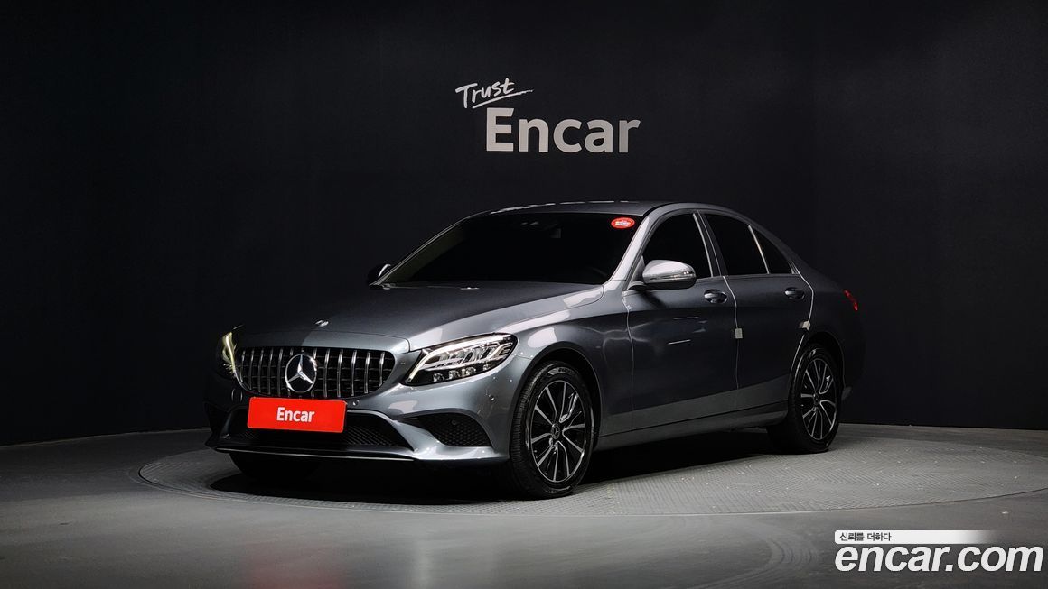 Mercedes-Benz C-Class 2019